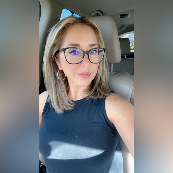 Meet your Posher, Glad - Picture 1 of 1